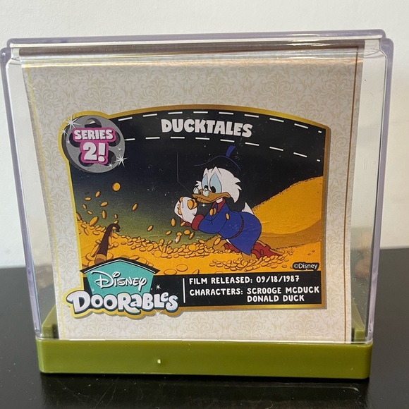 Disney Doorables Movie Moments Series 2 DUCKTALES Scrooge McDuck & Donald - Picture 4 of 9